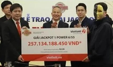Tối nay, Vietlott xác định một khách hàng trúng giải độc đắc hơn 83 tỉ đồng