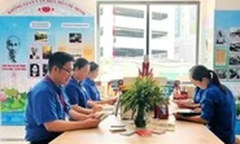 Đưa Không gian văn hóa Hồ Chí Minh lên mạng