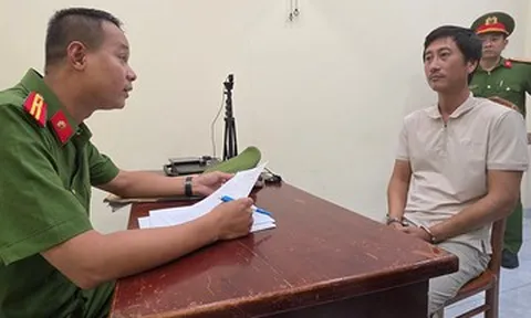 Lời khai của Chủ tịch Công ty mua bán nợ Song Long