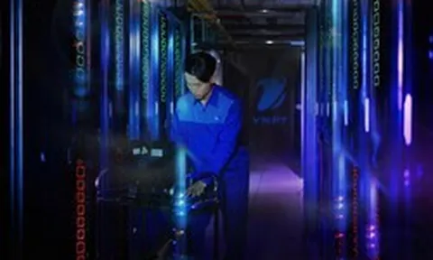 VNPT đặt cược gì khi cuộc đua viễn thông chuyển sang hạ tầng số?
