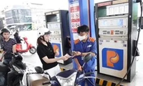 Bộ Công Thương điều chỉnh giảm mạnh giá xăng dầu
