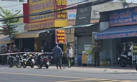 Cướp tiệm vàng ở TPHCM, camera ghi lại cảnh dùng búa gây án: Bắt giữ 6 nghi phạm