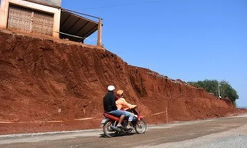 Vụ hạ cốt nền khiến nhà dân cheo leo tại TP Đồng Nai: Thanh tra toàn diện dự án