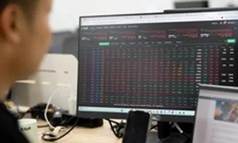 Làn sóng IPO mới doanh nghiệp bán lẻ: Tỉ lệ 'vỡ kỳ vọng' sau niêm yết thế nào?