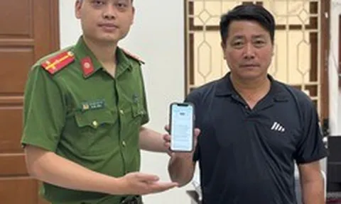 Chuyển khoản thành công 404,2 triệu đồng từ ngân hàng VietinBank sang MBBank, người đàn ông SN 1974 phải trình báo công an