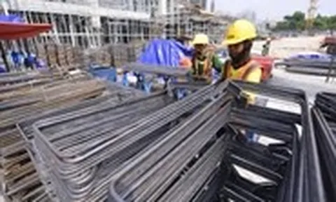 Giá thép lần đầu hạ nhiệt sau chuỗi ngày tăng cao