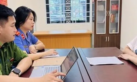 Ra quyết định khởi tố Nguyễn Hồng Diệu SN 1990 và 4 người bạn
