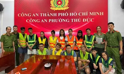Kiểm tra bất ngờ một khách sạn, công an phát hiện ổ nhóm lừa đảo quốc tế