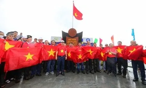 Vẹn nguyên cảm xúc ngày đầu