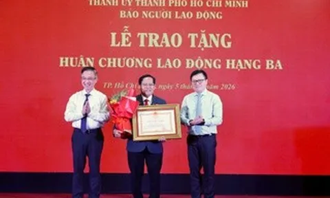 Báo Người Lao Động tổ chức Lễ kỷ niệm 7 năm chương trình Tự hào cờ Tổ quốc
