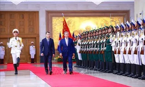 Thủ tướng Lê Minh Hưng chủ trì lễ đón chính thức Thủ tướng Campuchia