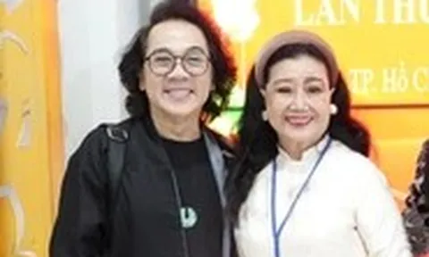 NSND Kim Cương là đại biểu lớn tuổi nhất Đại hội Sân khấu TP.HCM lần thứ nhất