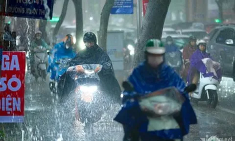 Hà Nội đón không khí lạnh từ tối 8/6, mưa lớn và nhiệt độ giảm còn 23 độ