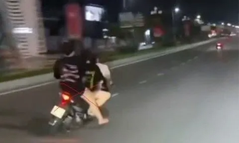 3 thiếu nữ đi xe máy lạng lách, đánh võng trên đường