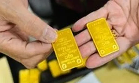 Giá vàng miếng SJC sáng nay giảm đến 4,4 triệu đồng/lượng