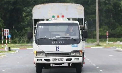 Bộ Công an đề xuất tăng quãng đường sát hạch lái xe thực tế lên tối thiểu 5km