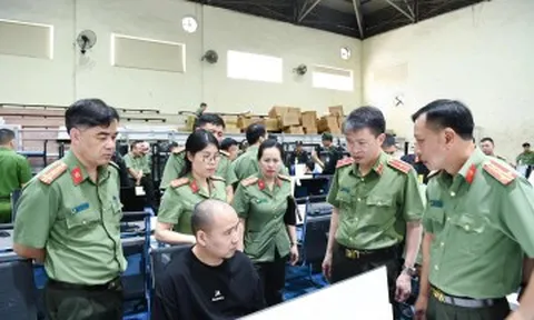 Thiếu tướng Công an chỉ đạo phá đường dây lừa đảo âm mưu lập căn cứ tại Việt Nam