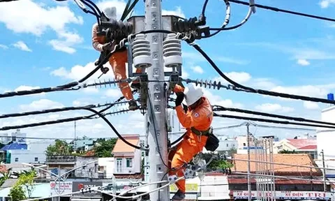 Tiêu thụ điện tăng mạnh, các tỉnh thành phía Nam vẫn tiết kiệm hơn 3,13 tỉ kWh