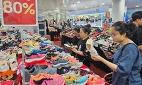 Khi một video phối đồ tạo ra cơn sốt mua sắm