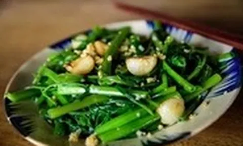 Rau muống xào tỏi, quẩy và rau sống vào Top 100 món ăn kèm ngon nhất châu Á