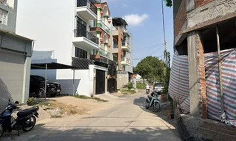 Chờ gỡ vướng "khoảng lùi" cất nhà