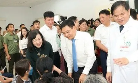 Đưa bệnh viện tuyến cuối đến gần người dân