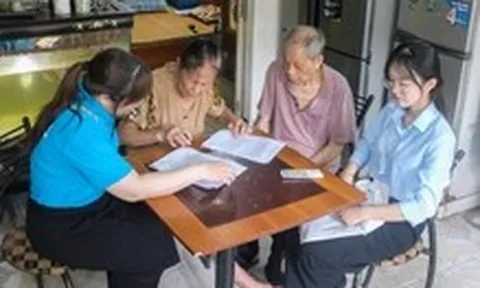 Tin tức sáng 27-6: Từ 1-7, tăng mức quà Tết cho người hưởng lương hưu, trợ cấp bảo hiểm xã hội