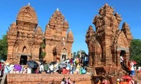 Khai mạc ngày hội văn hóa dân tộc Chăm ở Khánh Hòa