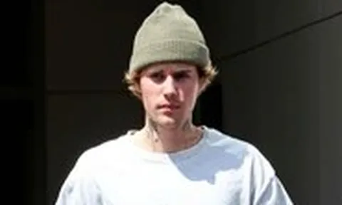 Phong cách xuề xòa khó sao chép của Justin Bieber