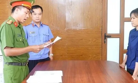 Khởi tố nữ chủ cửa hàng hải sản ở Phú Thọ Nguyễn Thị Thúy