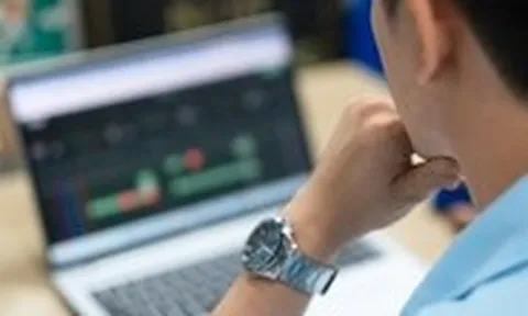 Dấu vết dòng tiền 'cá mập' phía sau các thương vụ IPO và thoái vốn ngành bán lẻ