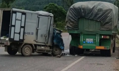 Vợ tử vong, chồng bị thương nặng khi đi giao bún lúc rạng sáng