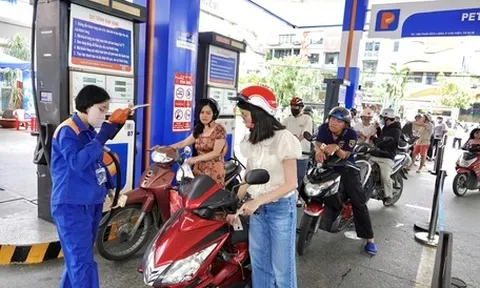 Bộ Công Thương công bố điều chỉnh giá xăng dầu từ 0h ngày 1-7