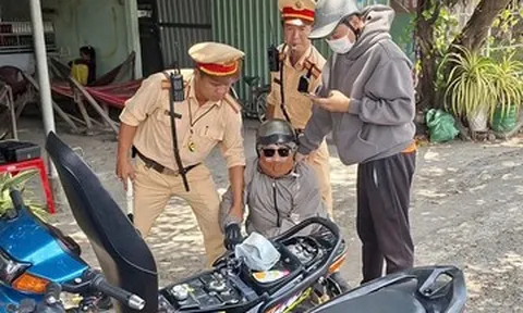 Triệt phá ổ nhóm làm giả vé số trúng thưởng để lừa đổi tiền ở TPHCM