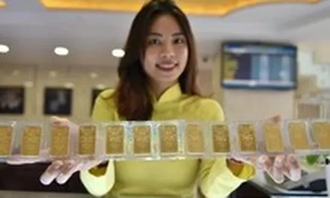Giá vàng bật tăng mạnh