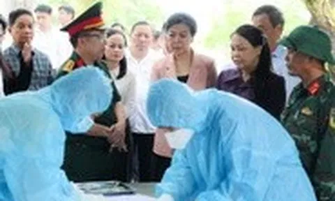 Tháng 7 đi tìm tên cho liệt sĩ và cuộc gặp với những người tuyến đầu