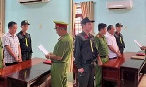 Khám xét, bắt tạm giam người đàn ông bán máy biến áp giả Trương Văn Tiền SN 1979