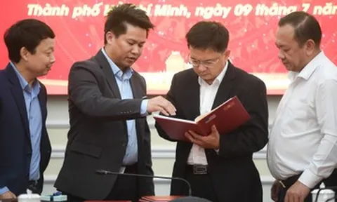 TPHCM tiếp nhận sơ đồ chôn cất 21 liệt sĩ từ nhóm nghiên cứu của đại học Mỹ