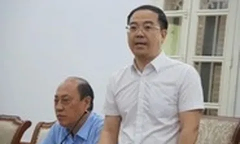 Cục Xuất bản có vài chục người, không thể đọc tiền kiểm hơn 50.000 đầu sách mới mỗi năm