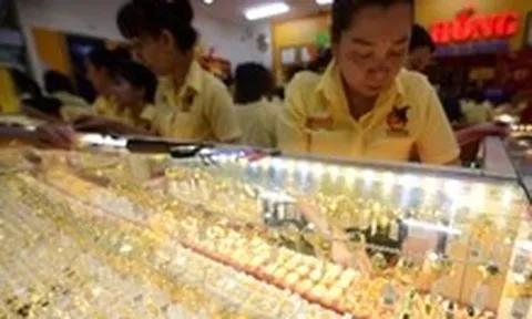 Đọc nhanh 16-7: Giá vàng tăng; một doanh nghiệp TP.HCM đột ngột chuyển lãi thành lỗ 1.450 tỉ