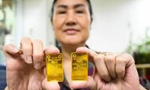 Giá vàng giảm mạnh, vì sao?
