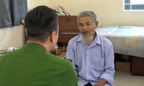 Người đàn ông đâm bạn tử vong vì xúc phạm mẹ mình