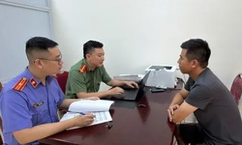 Công an điều tra khoản giao dịch hơn 11 tỷ đồng: 5 người bị bắt tạm giam