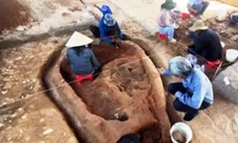 Phát hiện ba lò nung gần 2.000 năm tuổi ở thành cổ Châu Sa