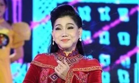 Giám khảo Chuông vàng vọng cổ Phượng Loan: Có ai ép tôi đâu?