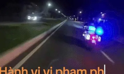 Hàng chục thanh niên nẹt pô, chạy tốc độ cao náo loạn đường phố, bị CSGT chặn bắt