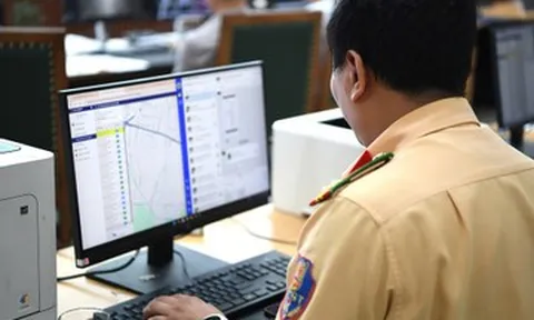 CSGT 'soi' dữ liệu, phát hiện hàng nghìn tài xế vi phạm thời gian lái xe