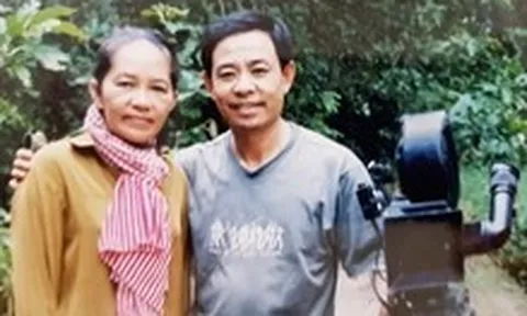 Chị Năm Khùng đi về rừng thẳm tìm hài cốt liệt sĩ: Chị không phải vị thánh, là một người thường