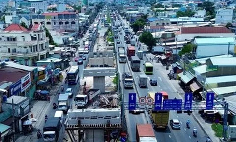 Tăng tốc thi công nút giao gần 400 tỷ đồng giữa 'điểm nóng' kẹt xe ở cửa ngõ TPHCM