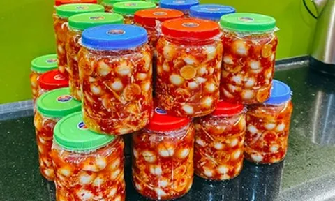 Cách muối cà pháo trắng giòn ngon, không bị nổi váng